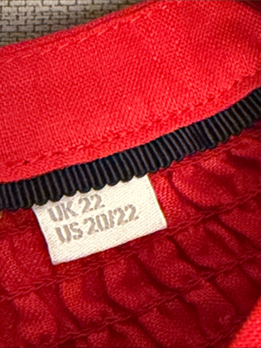 Boden linen Bright Red Button-Front Puff Sleeve Blouse - Picture 3 of 5
